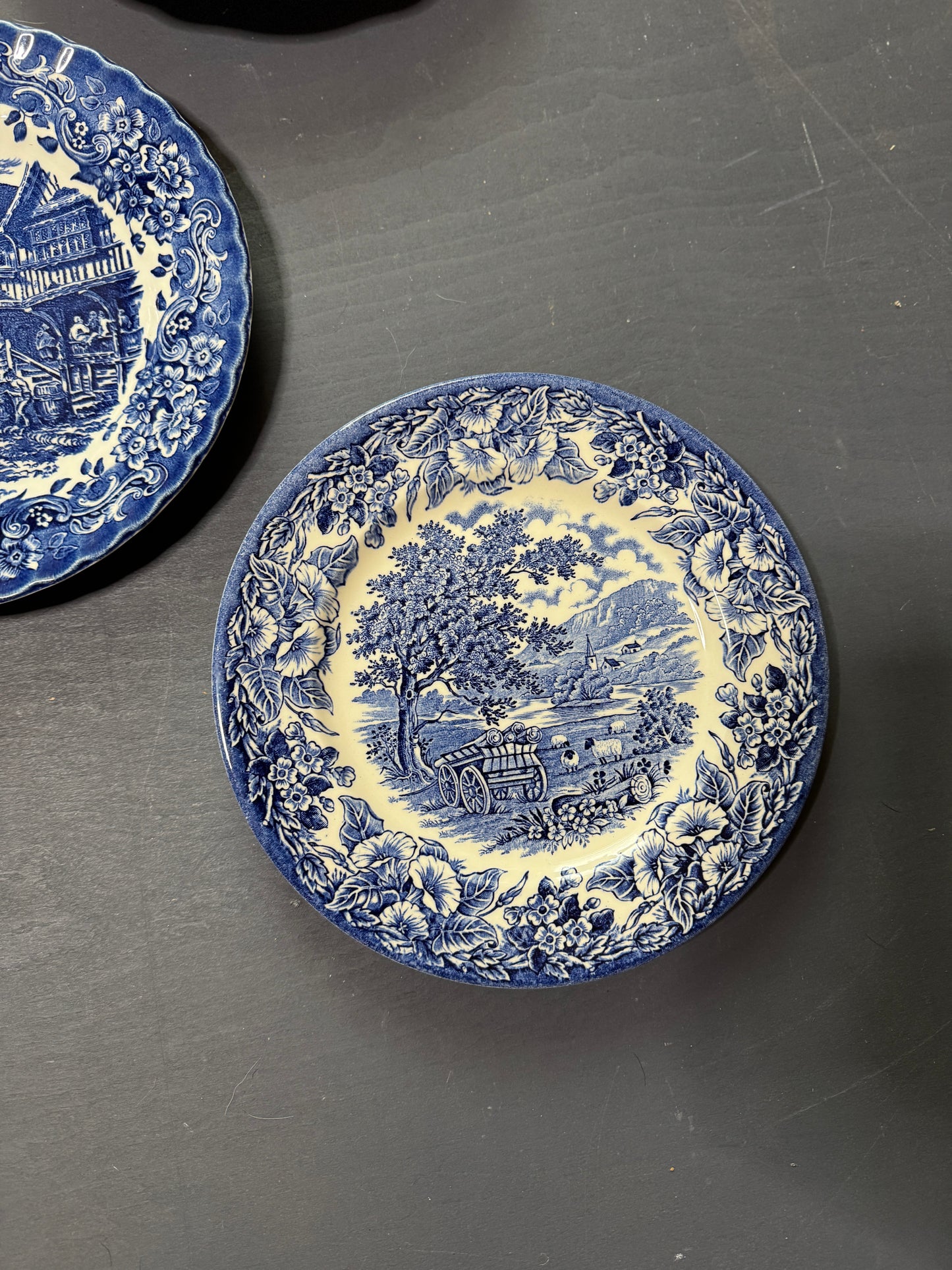 Vintage Blue & White Gallery Wall Set : 3 Willow Style English Plates
