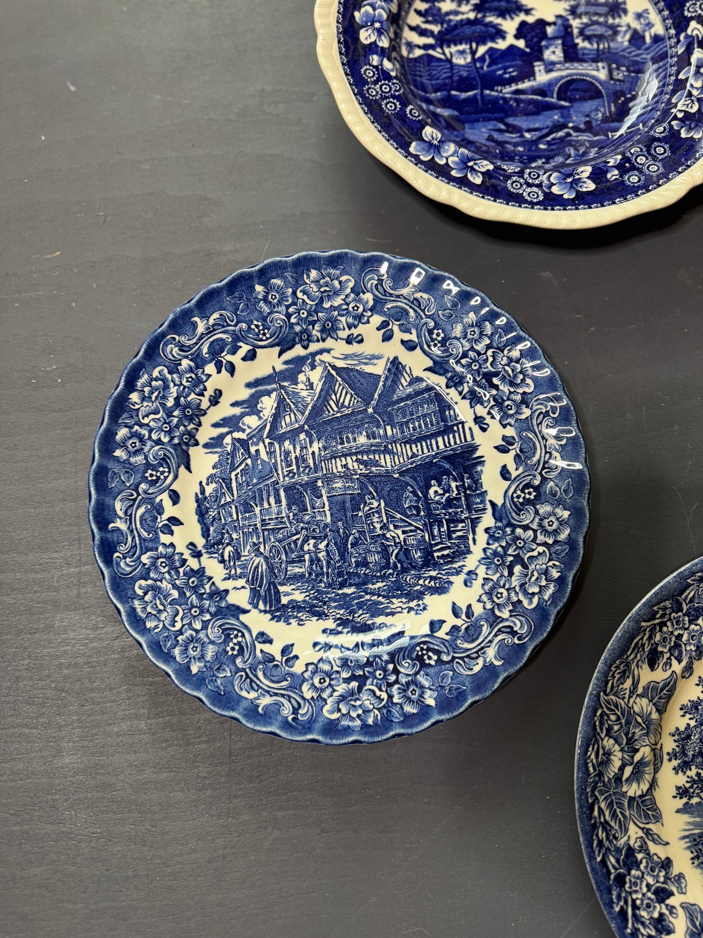 Vintage Blue & White Gallery Wall Set : 3 Willow Style English Plates