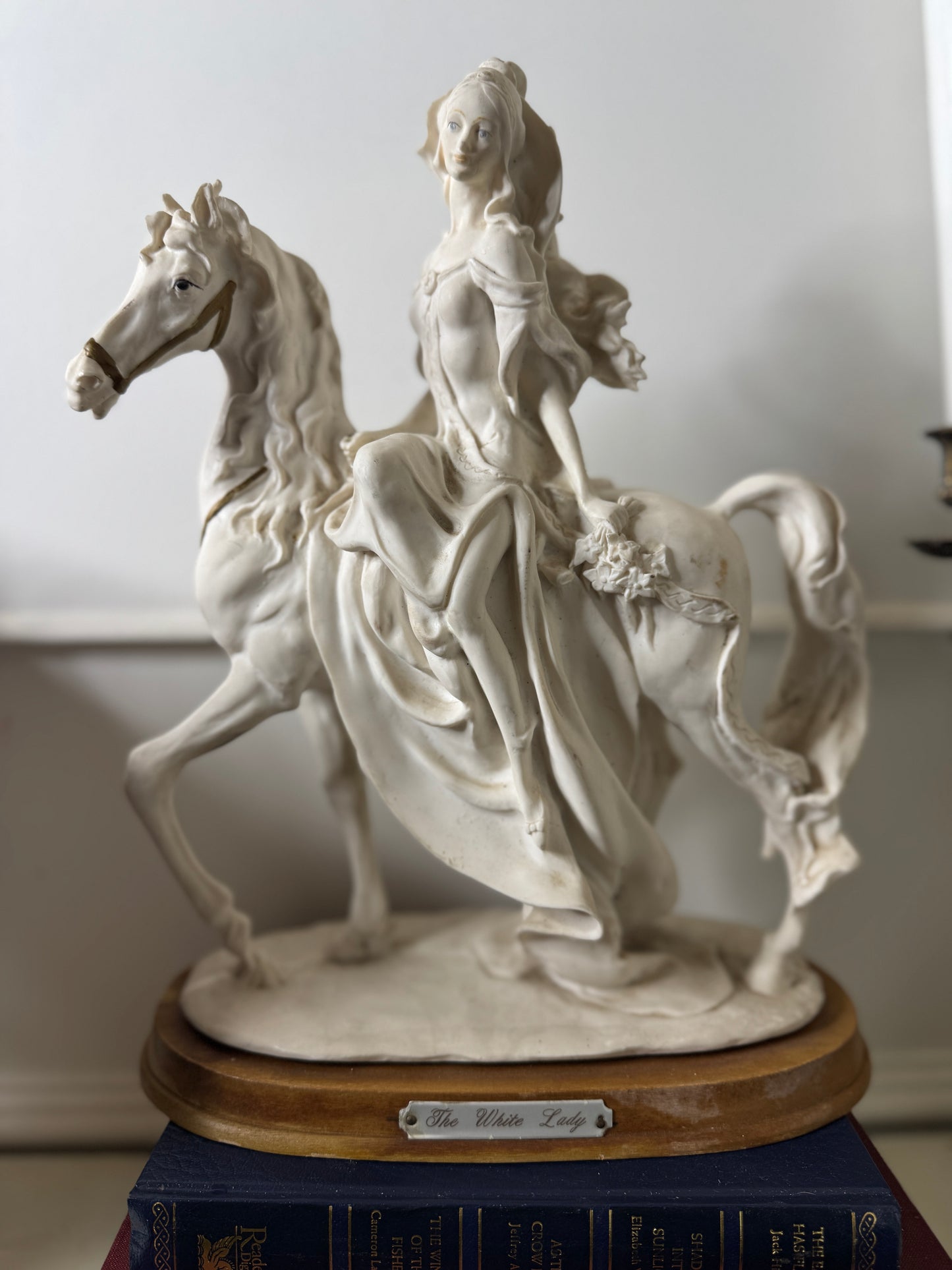 The White Lady by Juliana Collection