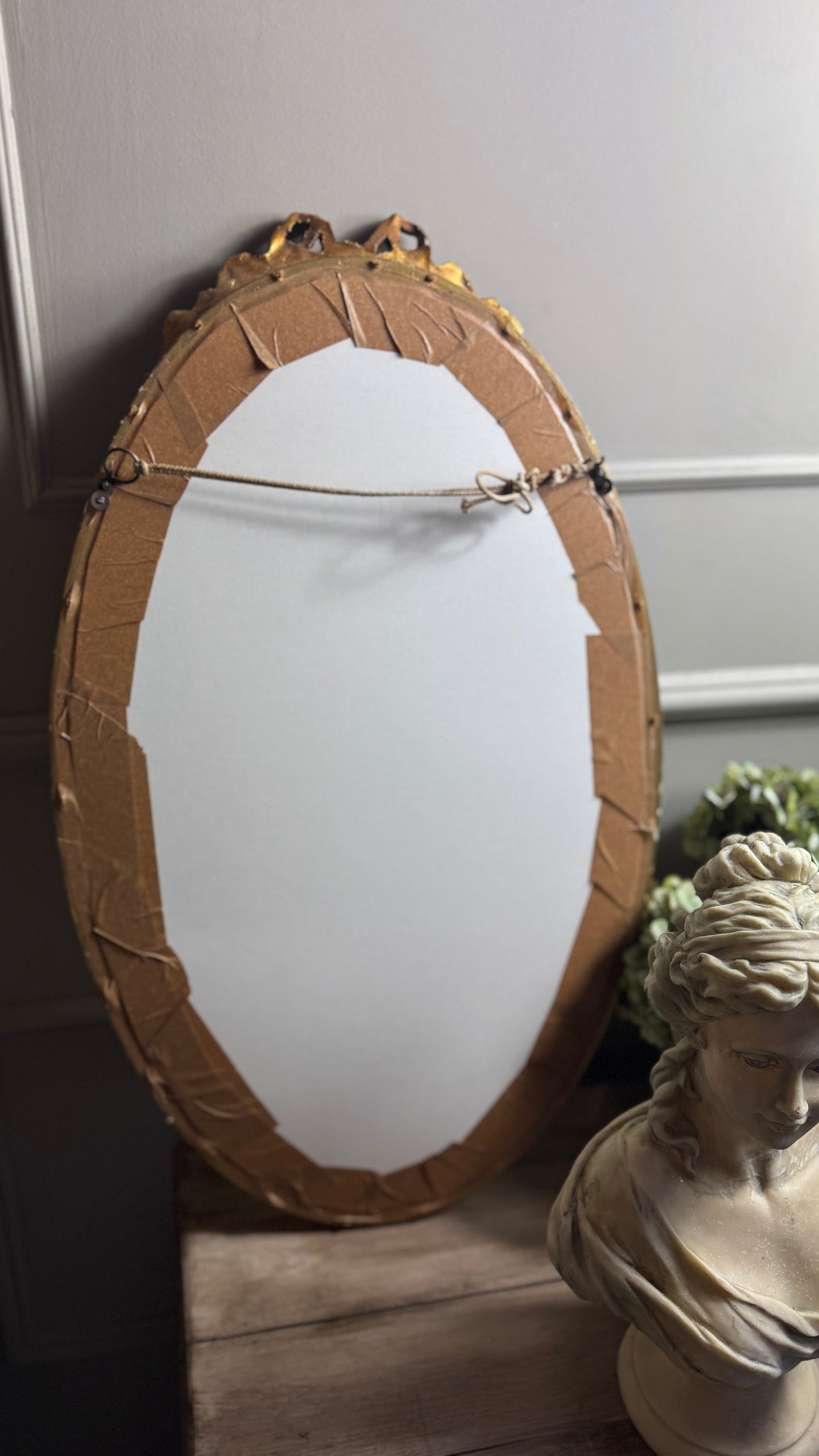 Vintage French-Style Gilt Oval Bulletin Board – Fabric Notice Board with Bow, c.1958