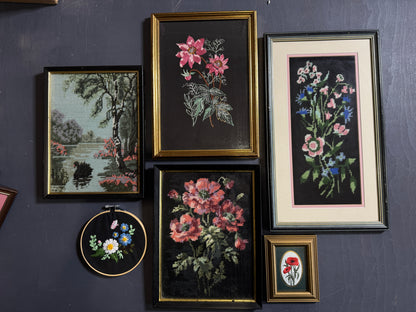 Midnight Heirloom – Vintage Embroidery Frame Gallery Set