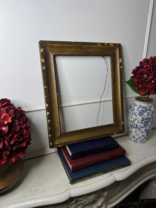 Antique Gold Frame – Lucca Gilt Frame
