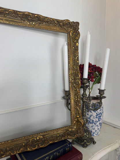 Vintage Gilt French Louis-Style Ornate Chippendale Gold Rare Frame - Medium