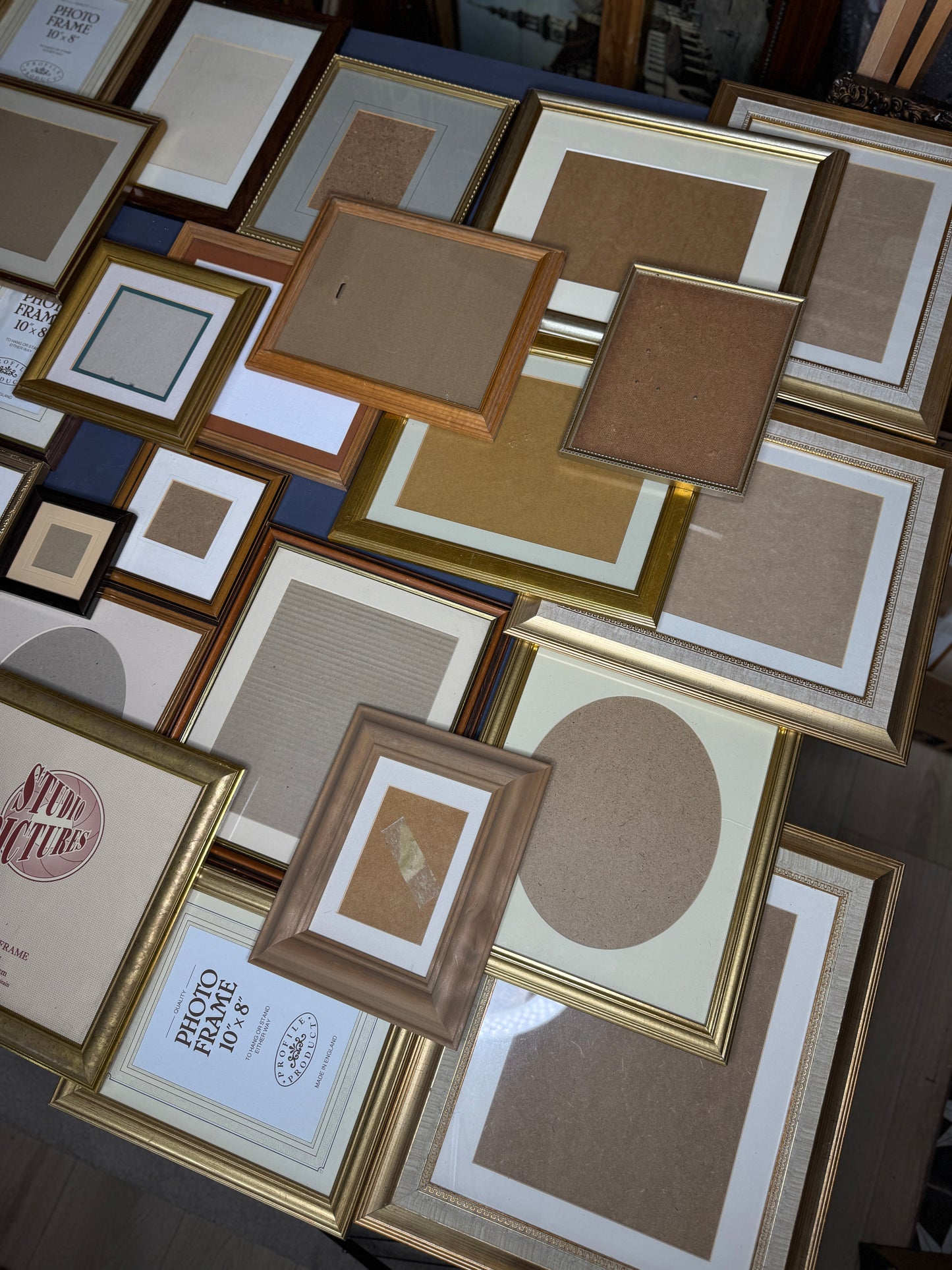 Job Lot of 33 Vintage Frames | Mixed Wooden & Gold Frames -Perfect to cover a Large Wall or Staircase Gallery Wall