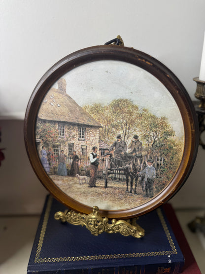 Rare Vintage Round Resin Frame with Print – 23cm Diameter Circular Wall Art