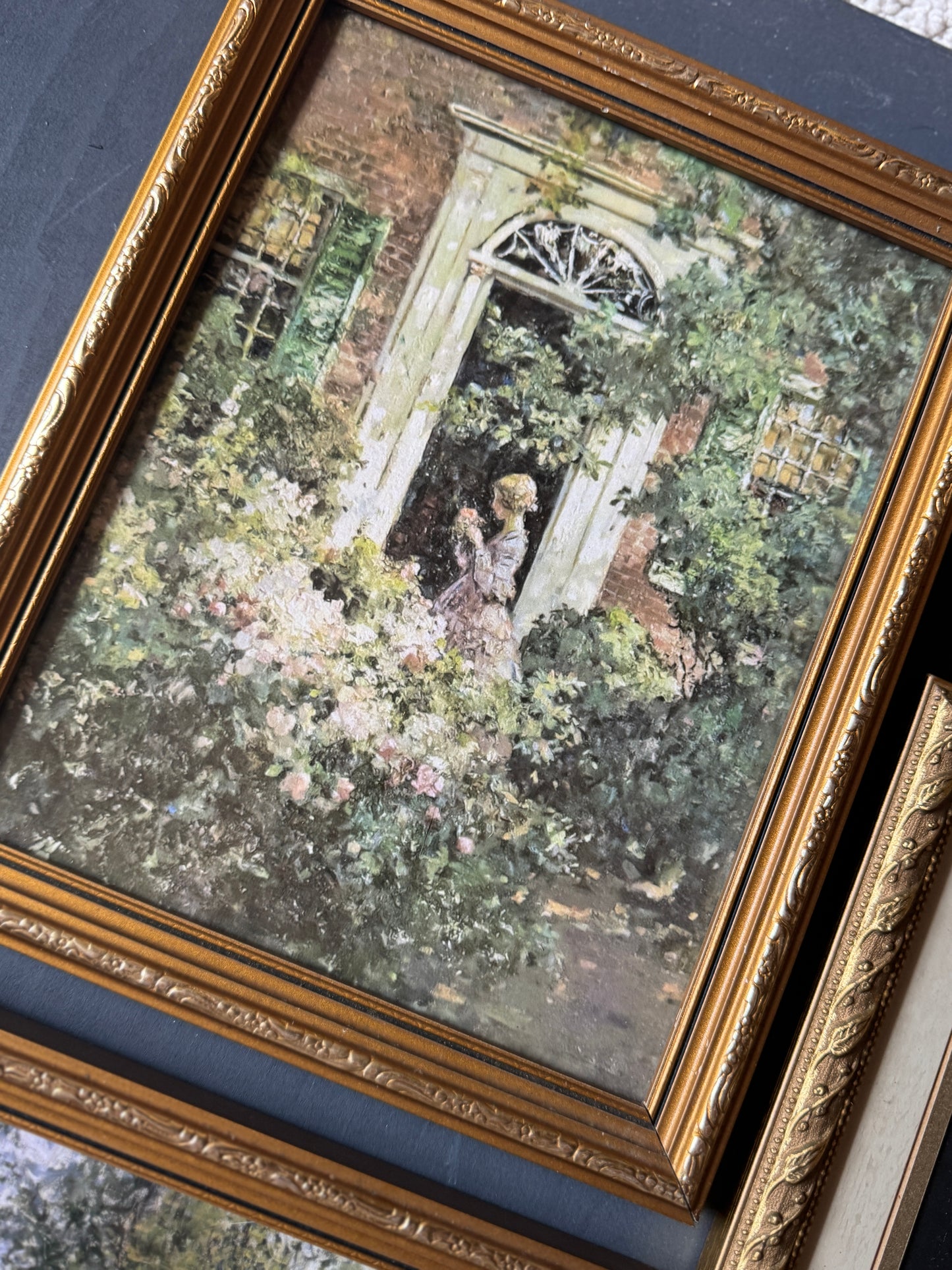 The Ophelia Vintage Salon Edit - Vintage Romantic-Themed Gallery Wall Set