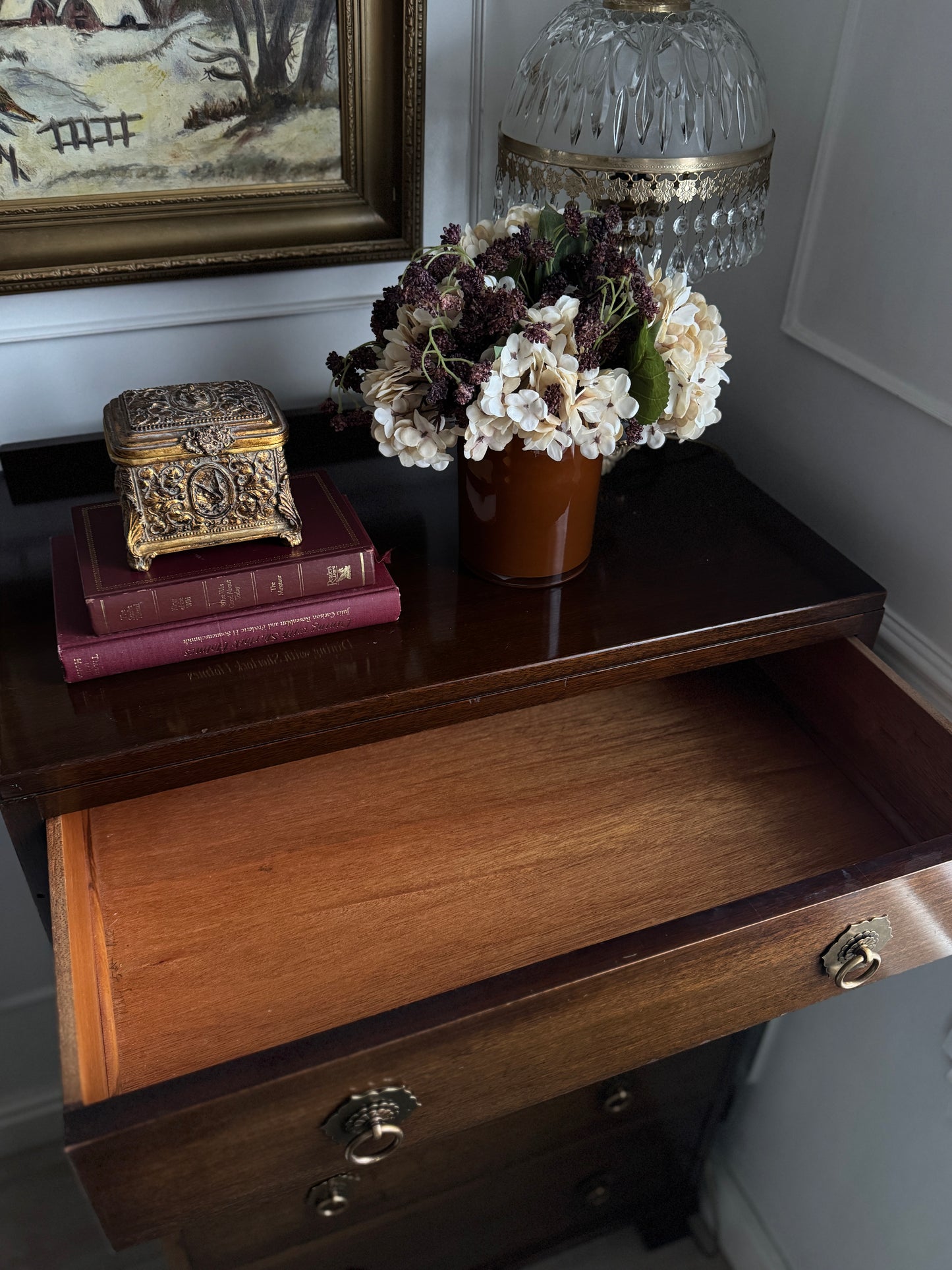 Vintage Walnut Tallboy Chest of Drawers – 5 Drawer with Layered Curved Legs | English Manor
