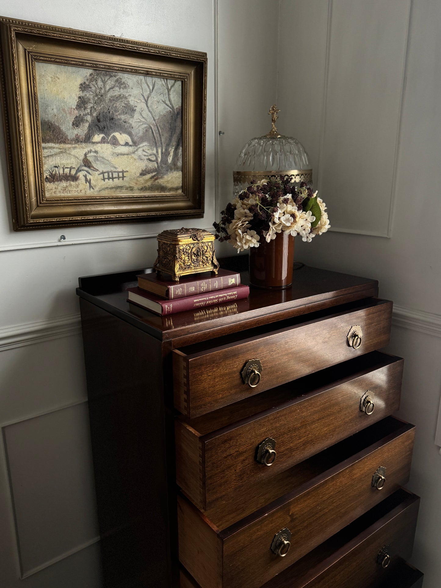 Vintage Walnut Tallboy Chest of Drawers – 5 Drawer with Layered Curved Legs | English Manor