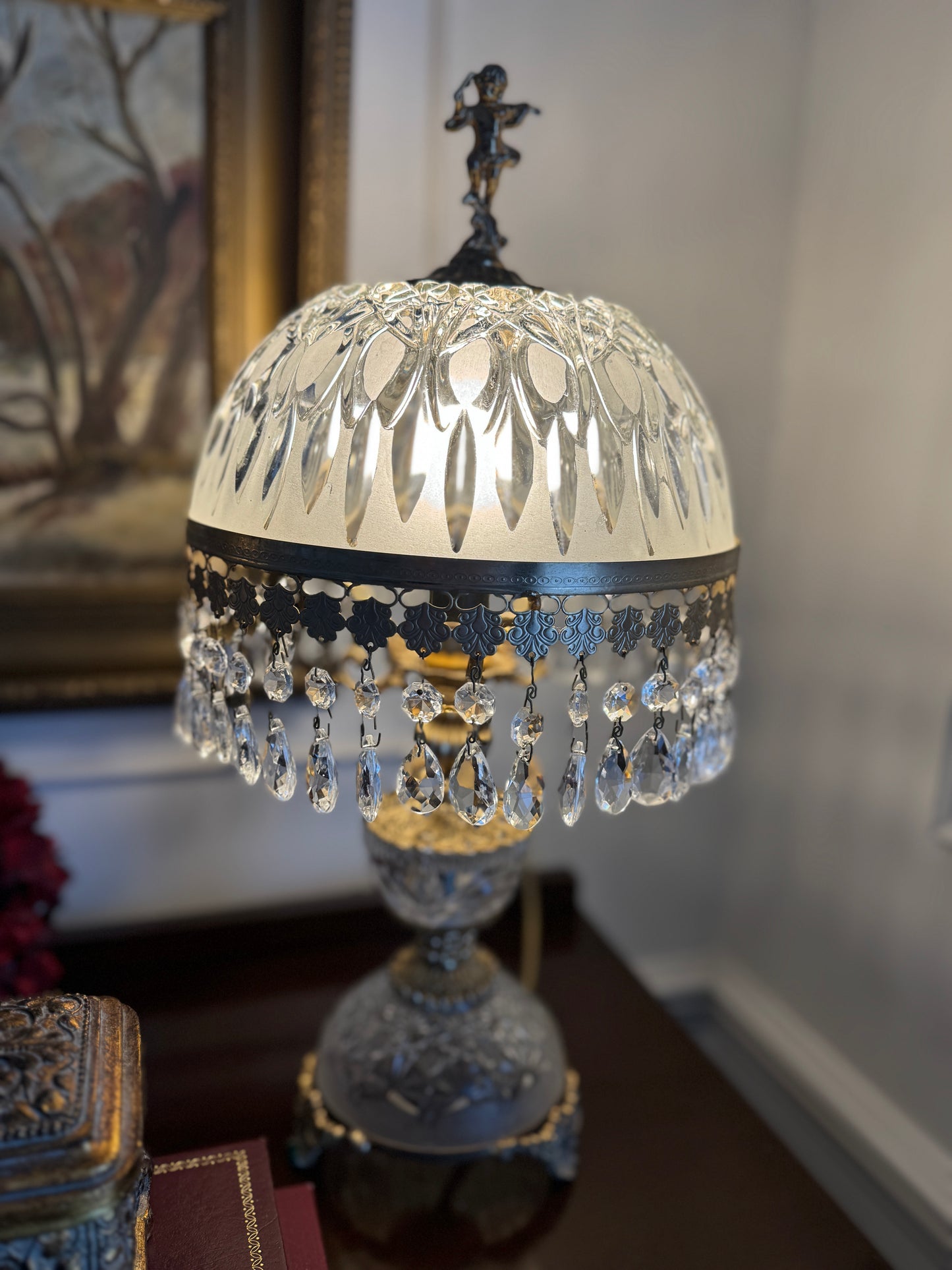 Vintage Italian Crystal Boudoir Lamps Pair – Hollywood Regency Cherub Nightstand 1940s
