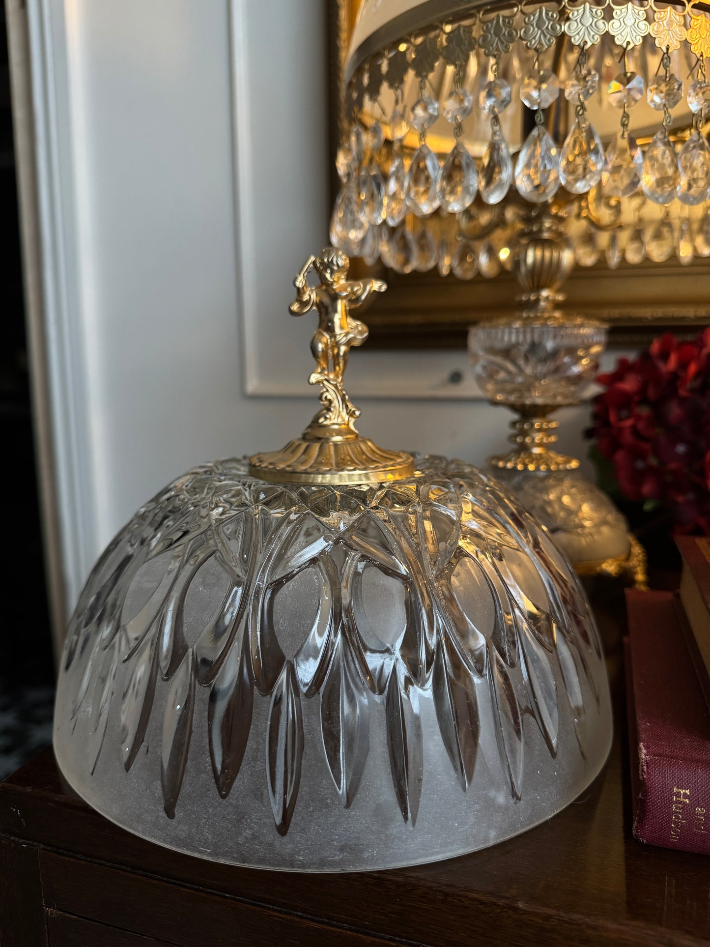 Vintage Italian Crystal Boudoir Lamps Pair – Hollywood Regency Cherub Nightstand 1940s