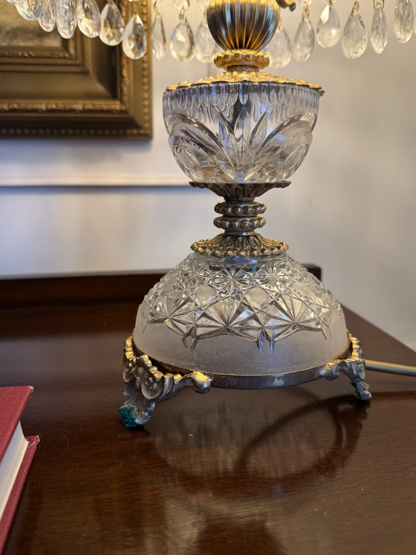 Vintage Italian Crystal Boudoir Lamps Pair – Hollywood Regency Cherub Nightstand 1940s