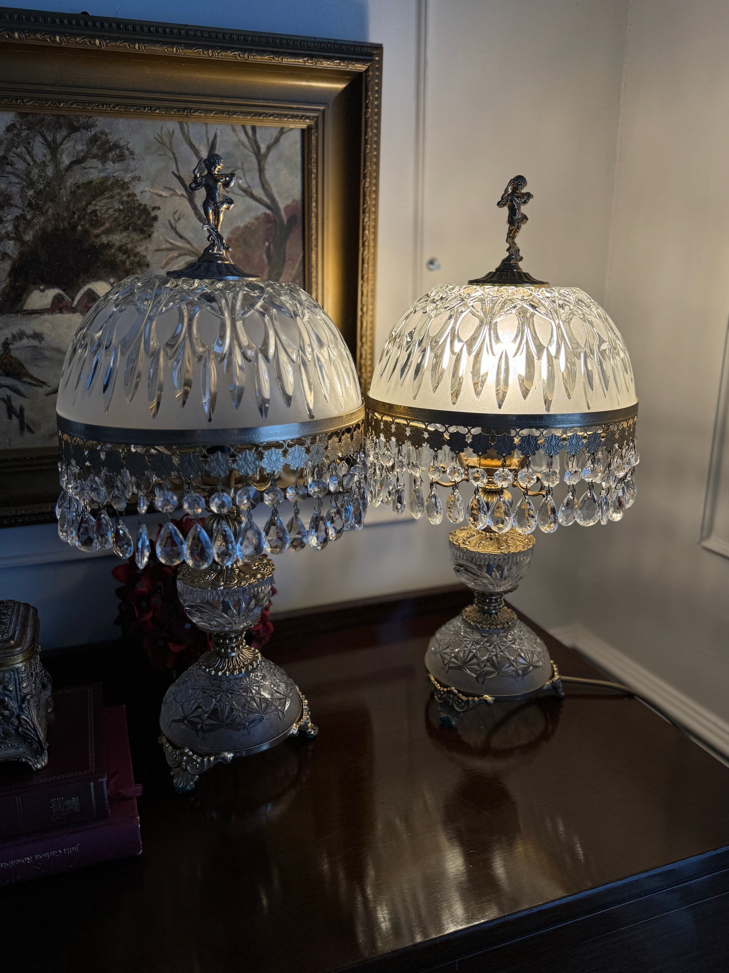 Vintage Italian Crystal Boudoir Lamps Pair – Hollywood Regency Cherub Nightstand 1940s
