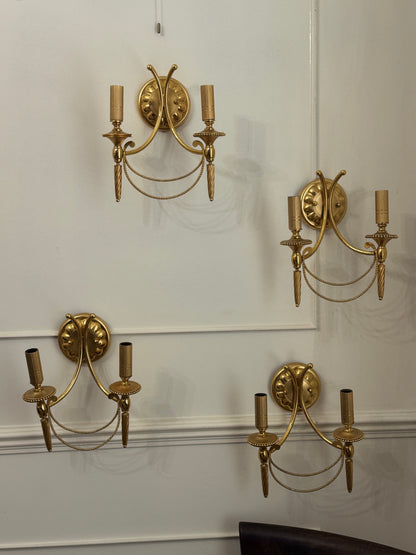 Vintage 1960s Gaetano Sciolari Hollywood Regency Gilt Brass Wall Sconces