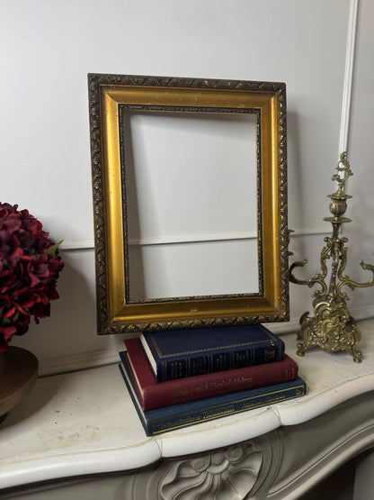 Golden Grandeur – Hungarian Ornate Frame from Budapest