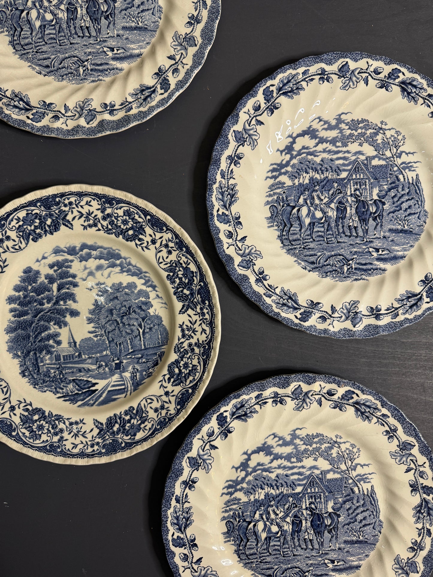 Vintage Kitchen Wall Plates : Blue & White - Willow Style English Plates