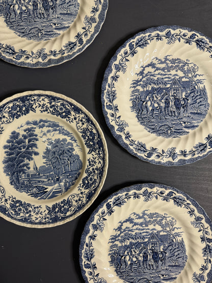 Vintage Kitchen Wall Plates : Blue & White - Willow Style English Plates