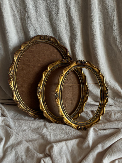 Vintage Gold Gilt Ornate Oval Frames Unglazed