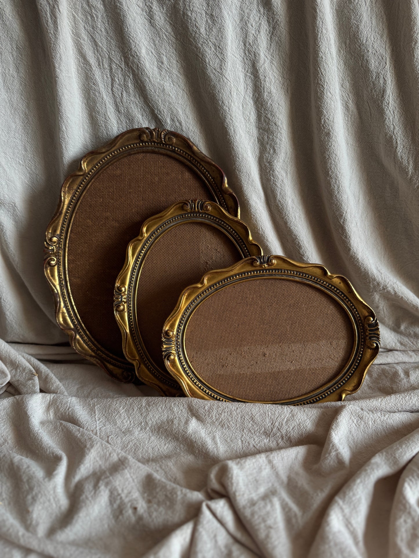 Vintage Gold Gilt Ornate Oval Frames Unglazed