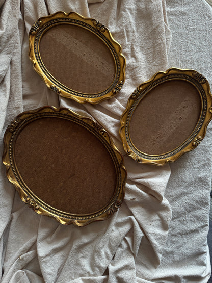 Vintage Gold Gilt Ornate Oval Frames Unglazed