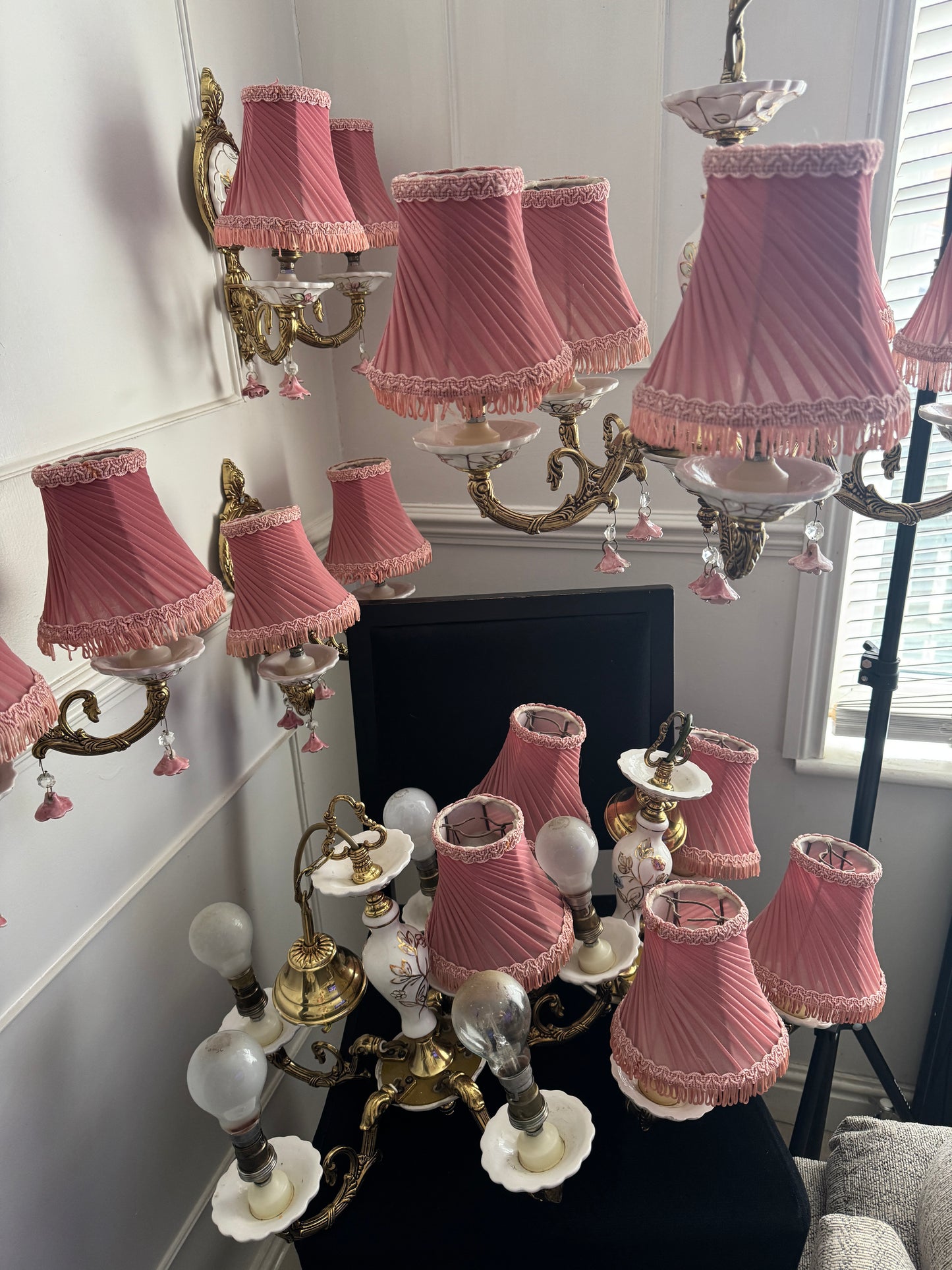 Vintage Capodimonte Chandelier , Wall Lights – Pink Floral Ceramic & Gilt Brass Lighting