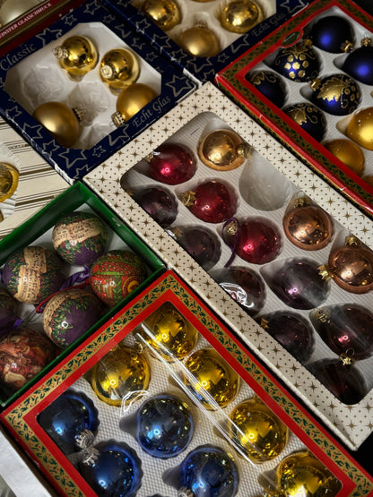 Vintage European 90s Glass Christmas Baubles - Mixed Sizes 5–6 cm