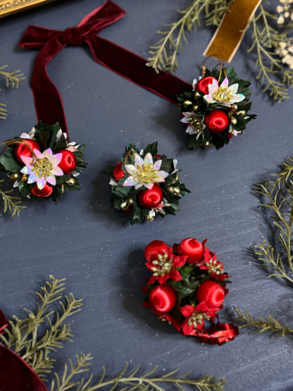 Vintage European Christmas Florals 1990s