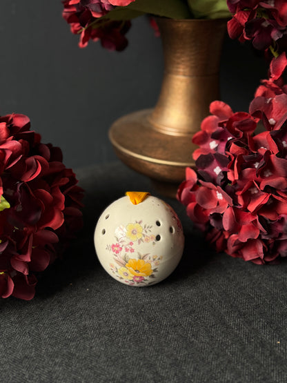 Vintage Ceramic Pomanders A Timeless Touch of Fragrance & Charm