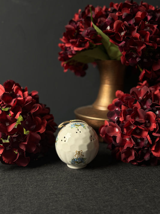 Vintage Ceramic Pomanders A Timeless Touch of Fragrance & Charm