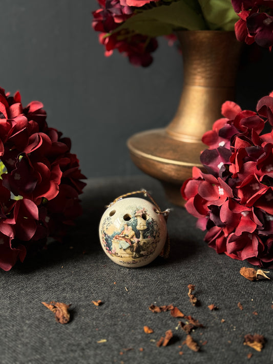 Vintage Ceramic Pomanders A Timeless Touch of Fragrance & Charm