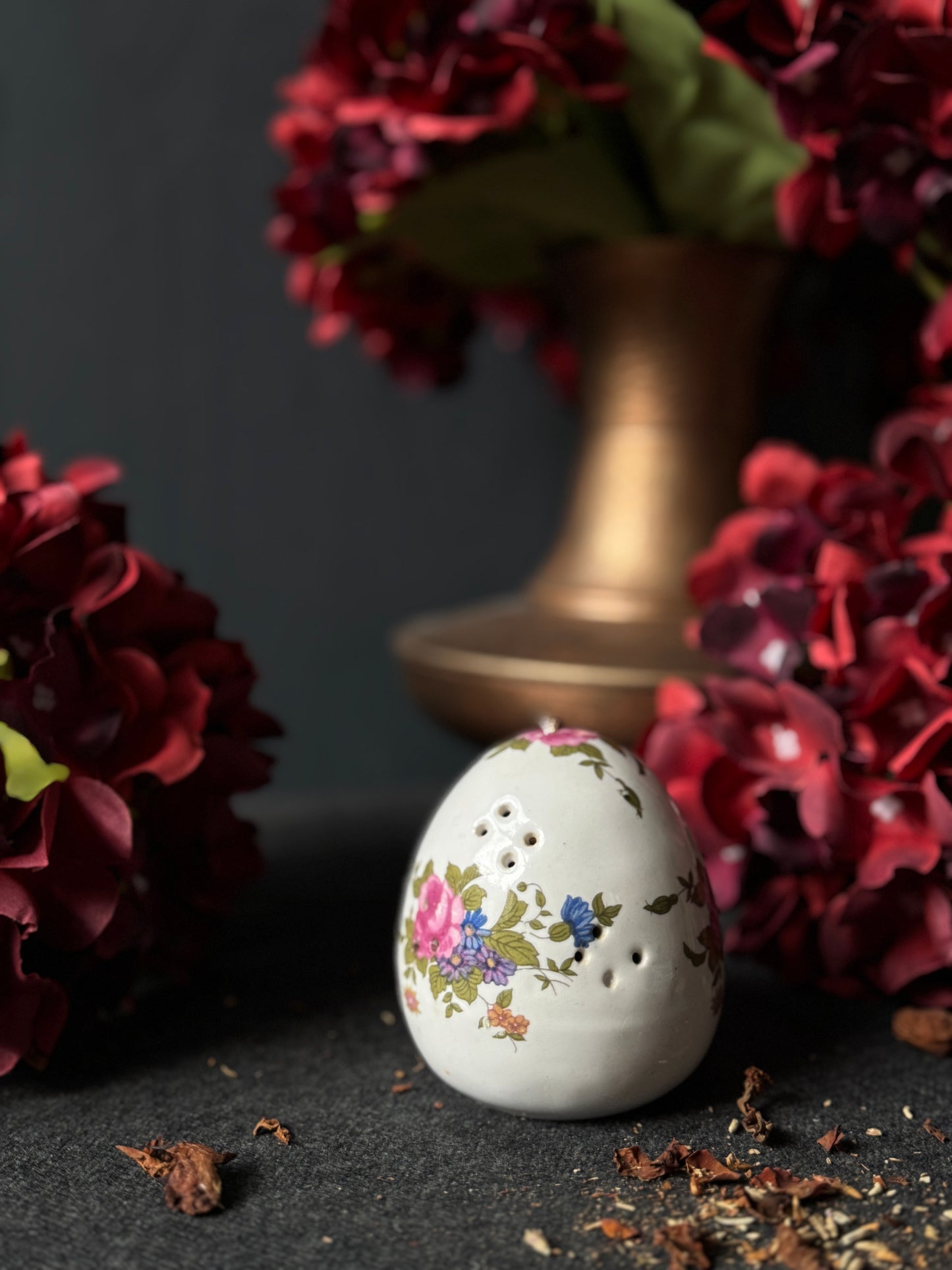 Vintage Ceramic Pomanders A Timeless Touch of Fragrance & Charm