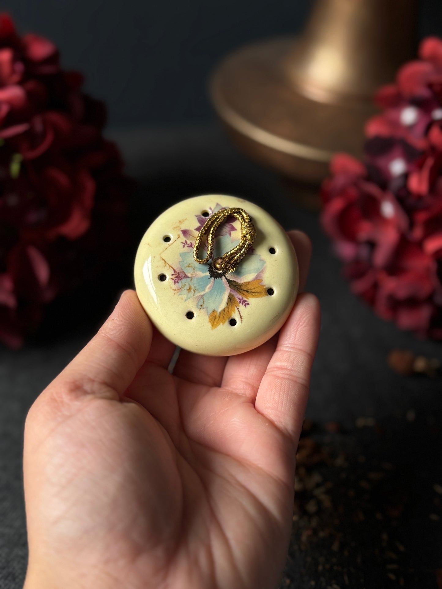 Vintage Ceramic Pomanders A Timeless Touch of Fragrance & Charm