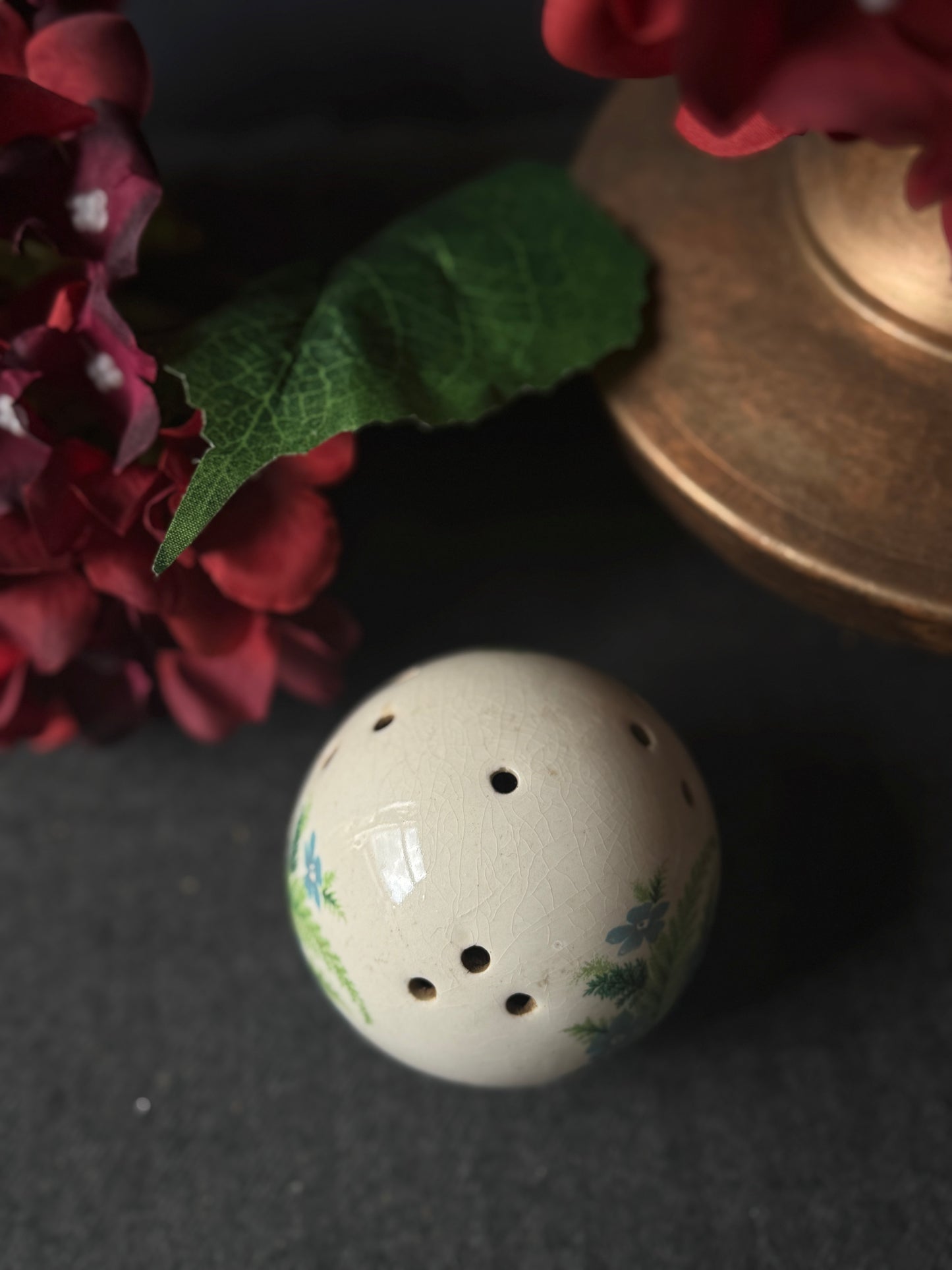 Vintage Ceramic Pomanders A Timeless Touch of Fragrance & Charm