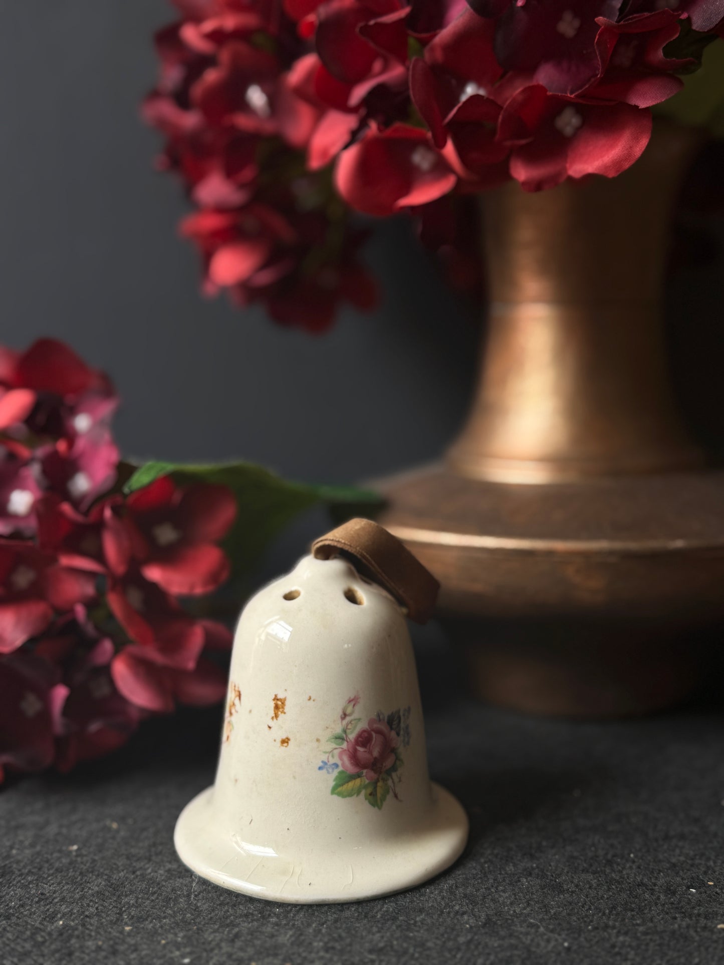 Vintage Ceramic Pomanders A Timeless Touch of Fragrance & Charm