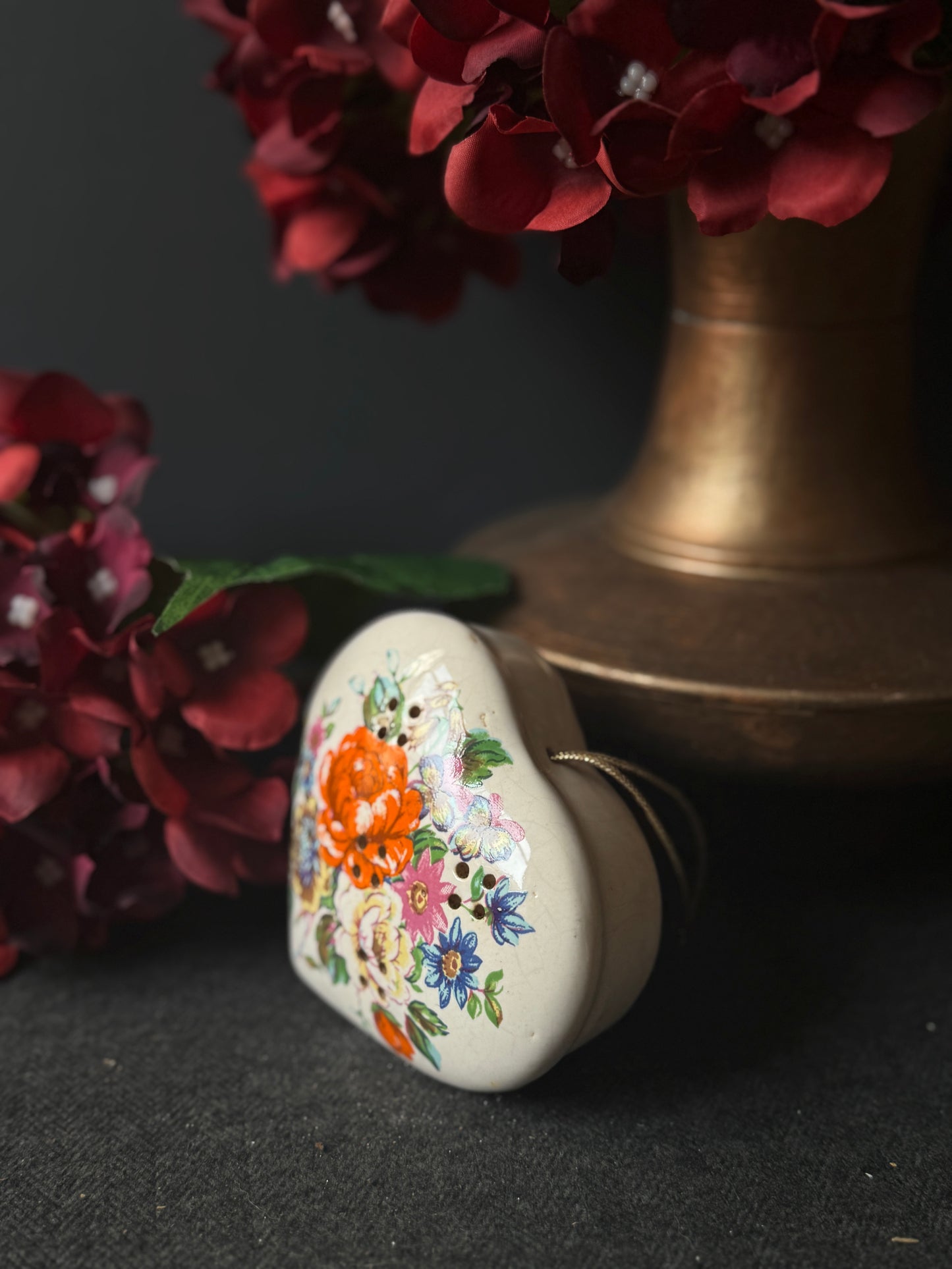 Vintage Ceramic Pomanders A Timeless Touch of Fragrance & Charm