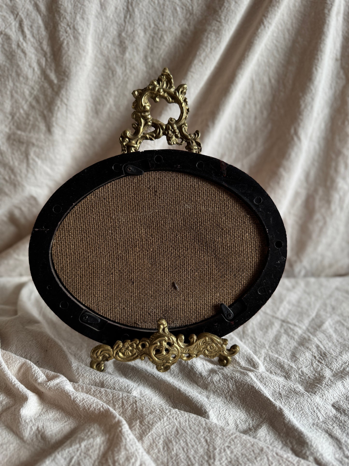 Vintage Oval Landscape Oil Painting in Burgundy Resin Frame
