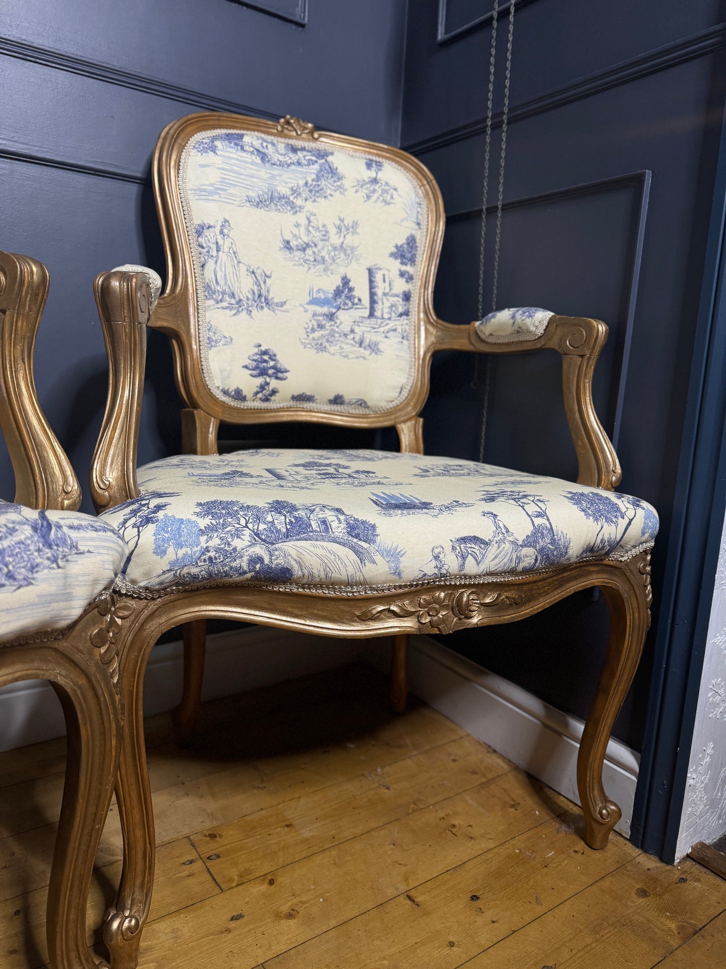 French Louis XV Gilt Blue Toile De Jouy Fabric Armchairs (Pair)