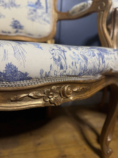 French Louis XV Gilt Blue Toile De Jouy Fabric Armchairs (Pair)