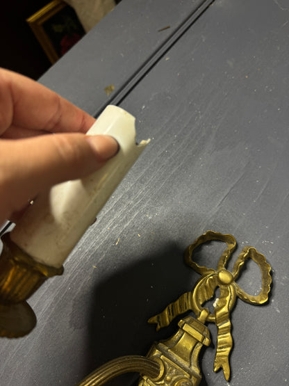 Early 20th Century Louis XVI–Style Brass Two-Arm Wall Light with Ribbon Detail