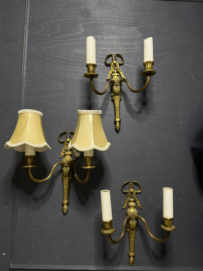 Early 20th Century Louis XVI–Style Brass Two-Arm Wall Light with Ribbon Detail