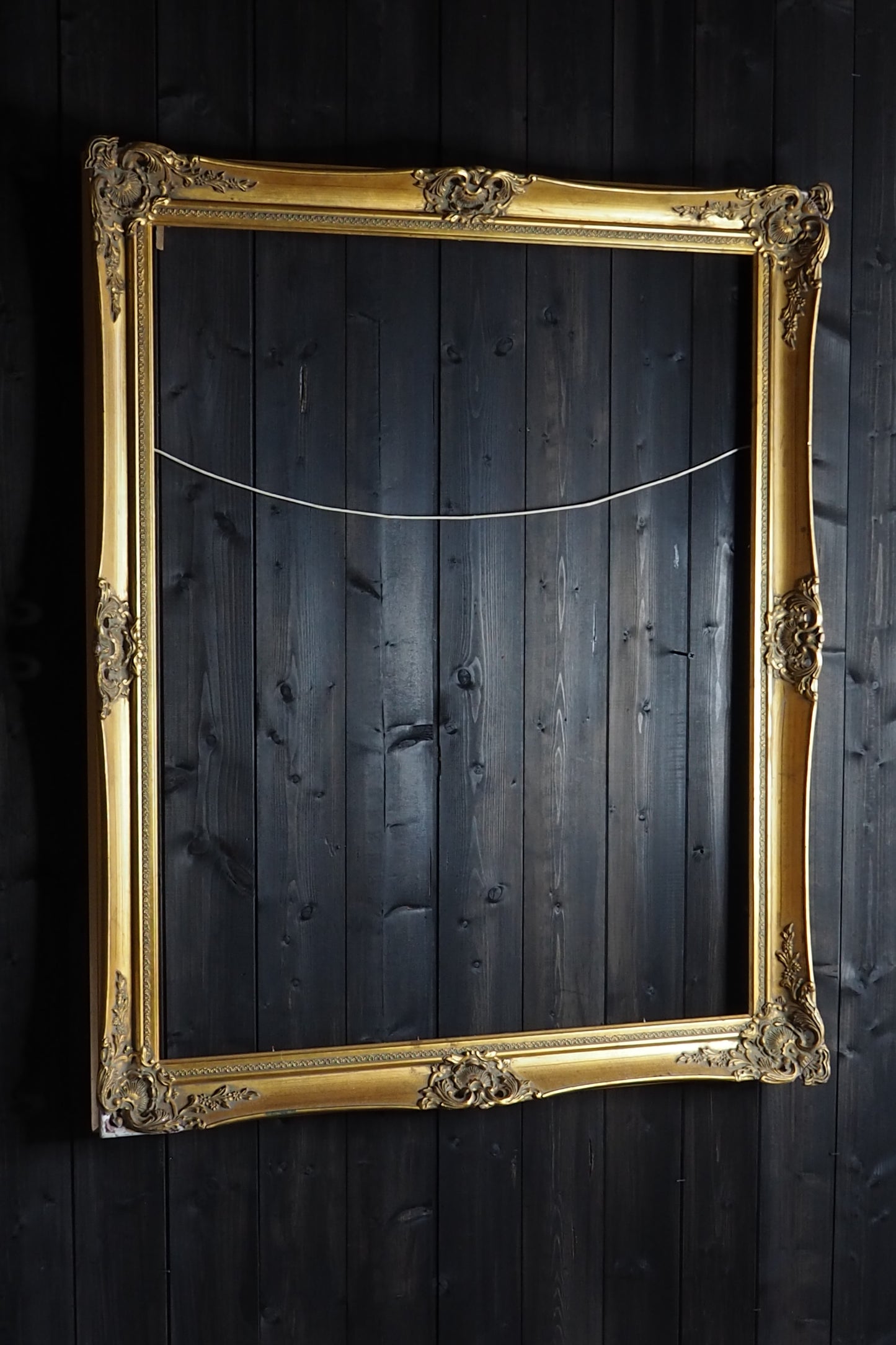 The Padue – Antique Gold Baroque Frame Gilt Frame