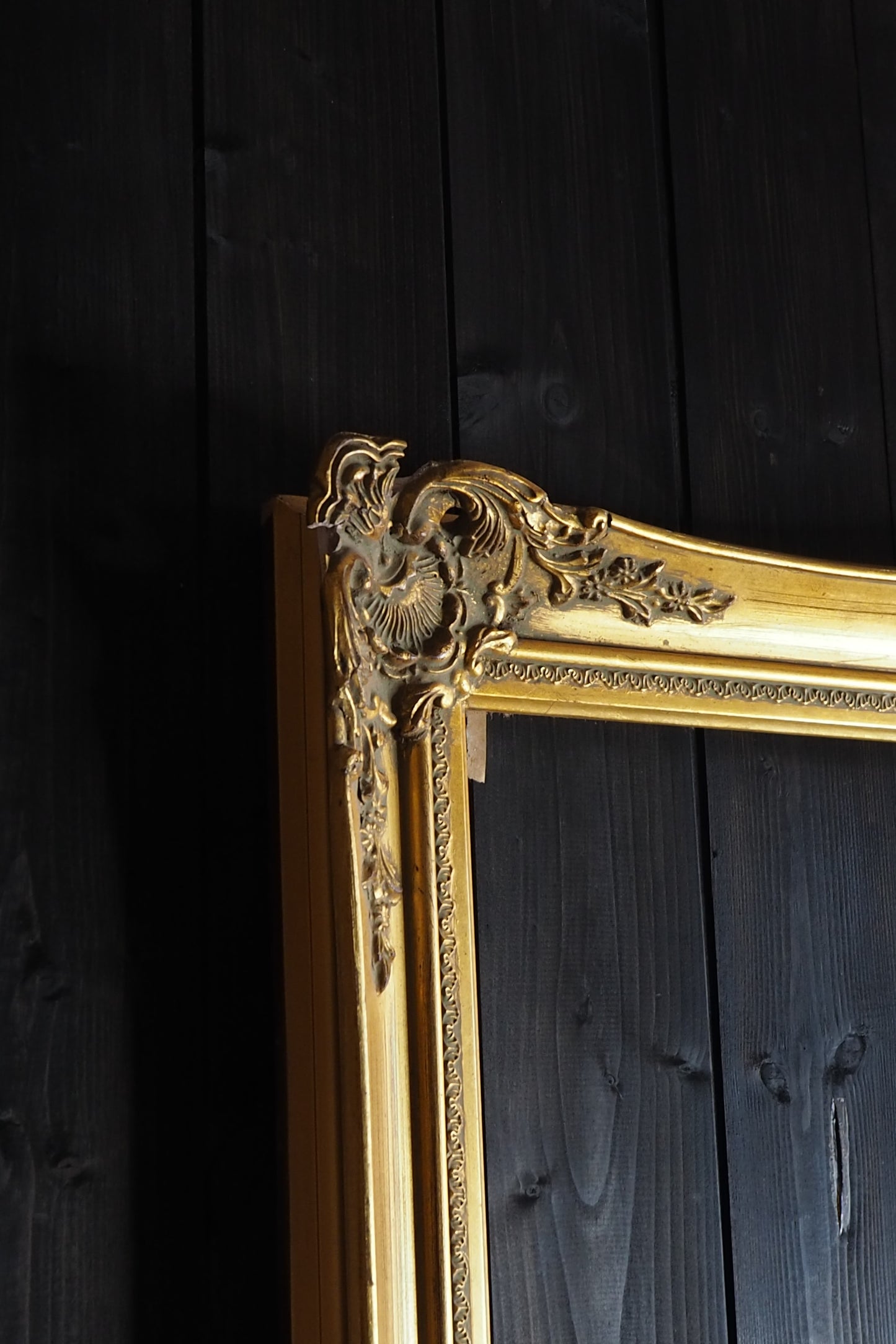 The Padue – Antique Gold Baroque Frame Gilt Frame