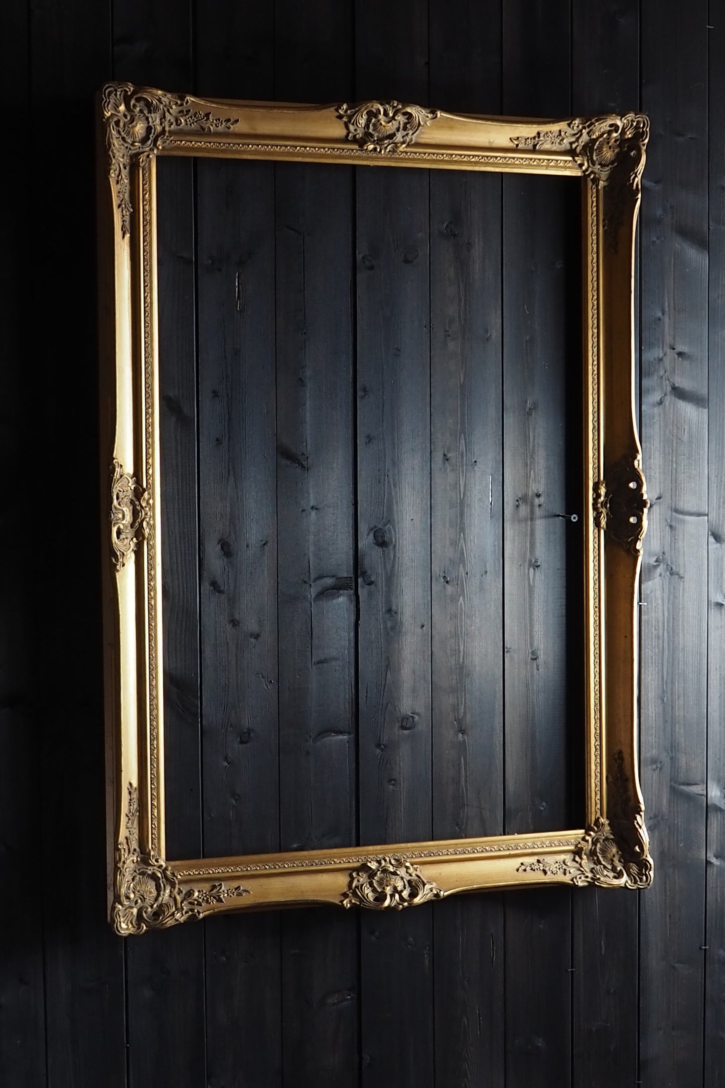 The Padue – Antique Gold Baroque Frame Gilt Frame