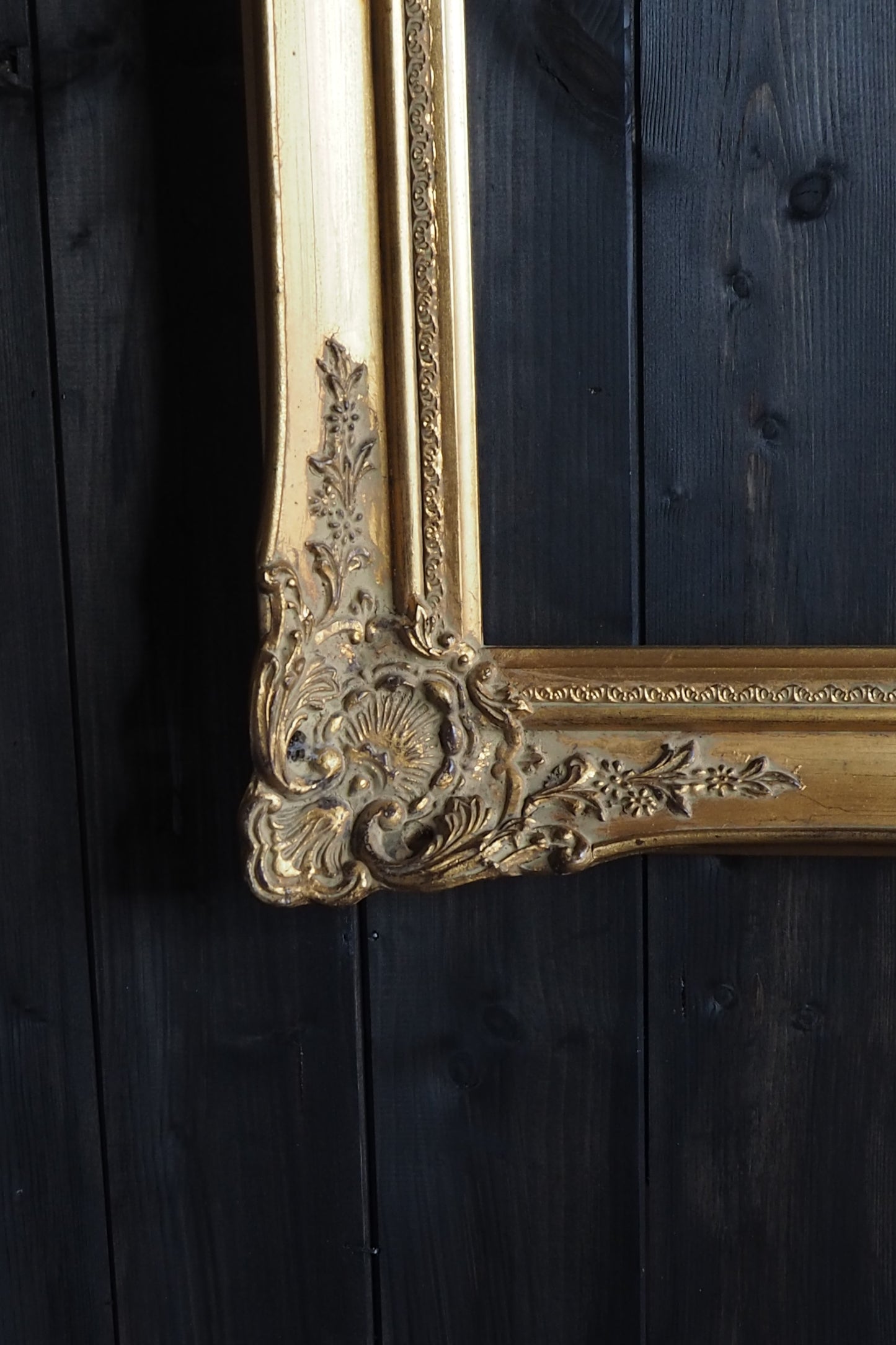 The Padue – Antique Gold Baroque Frame Gilt Frame
