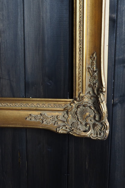 The Padue – Antique Gold Baroque Frame Gilt Frame