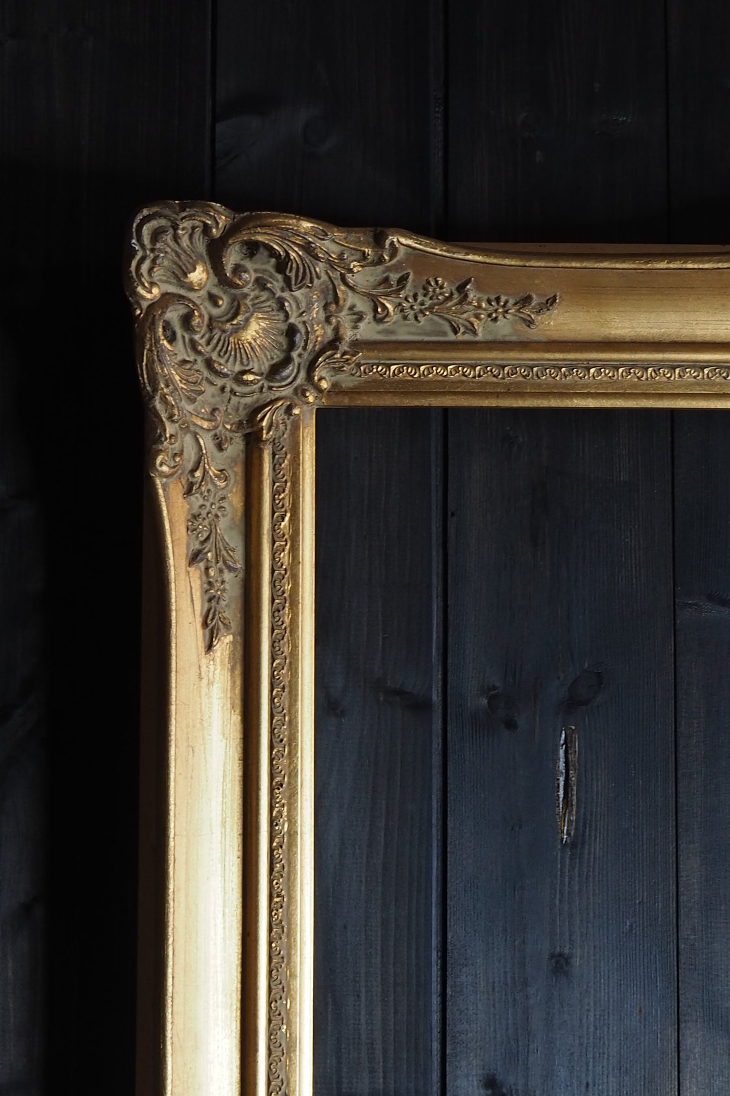 The Padue – Antique Gold Baroque Frame Gilt Frame