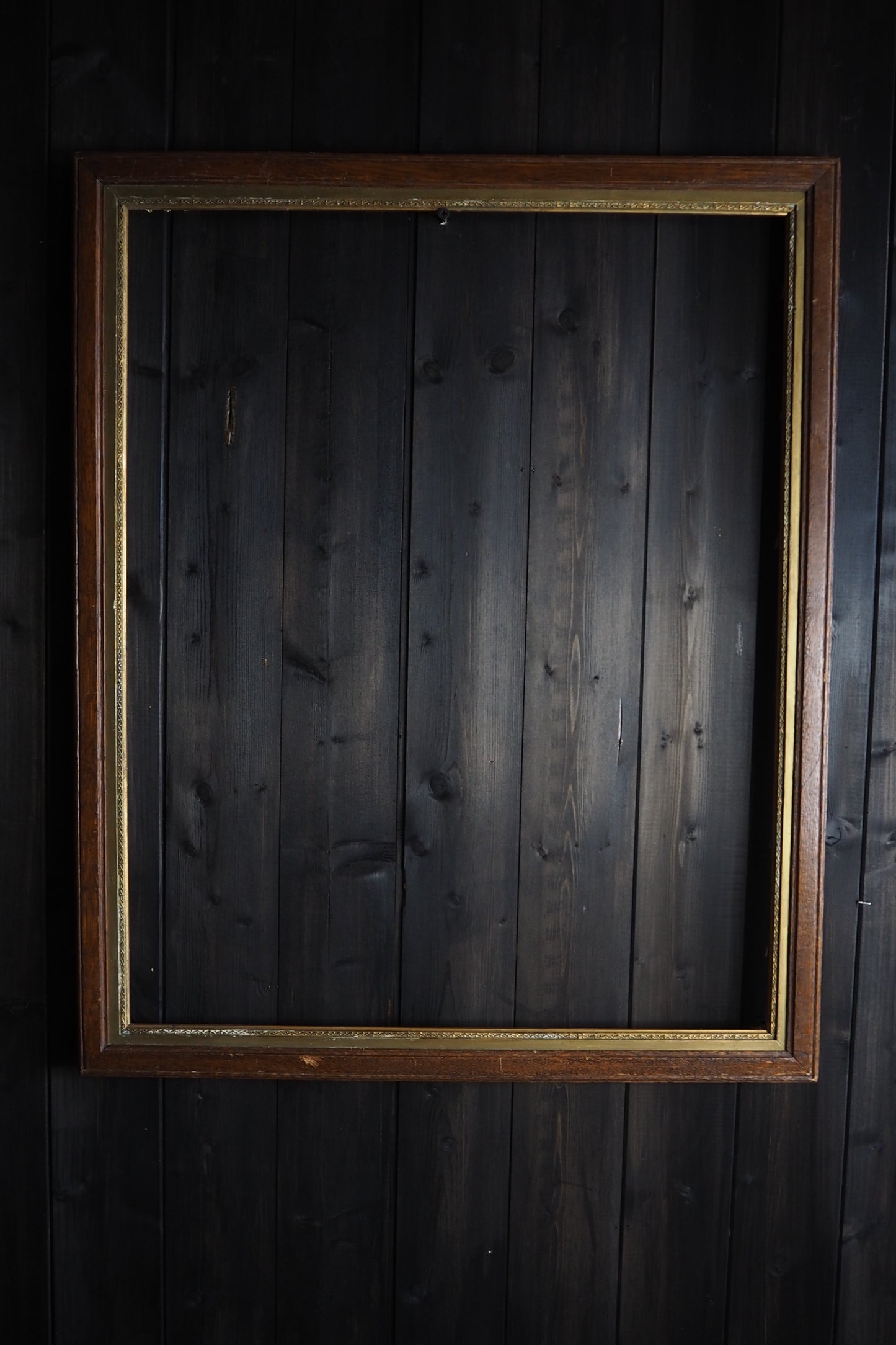 The Caspira-  Oak with Gold Trim Large Frame Rustic Frame
