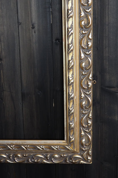 The Avignon – Large Silver & Gold Distressed Ornate Frame