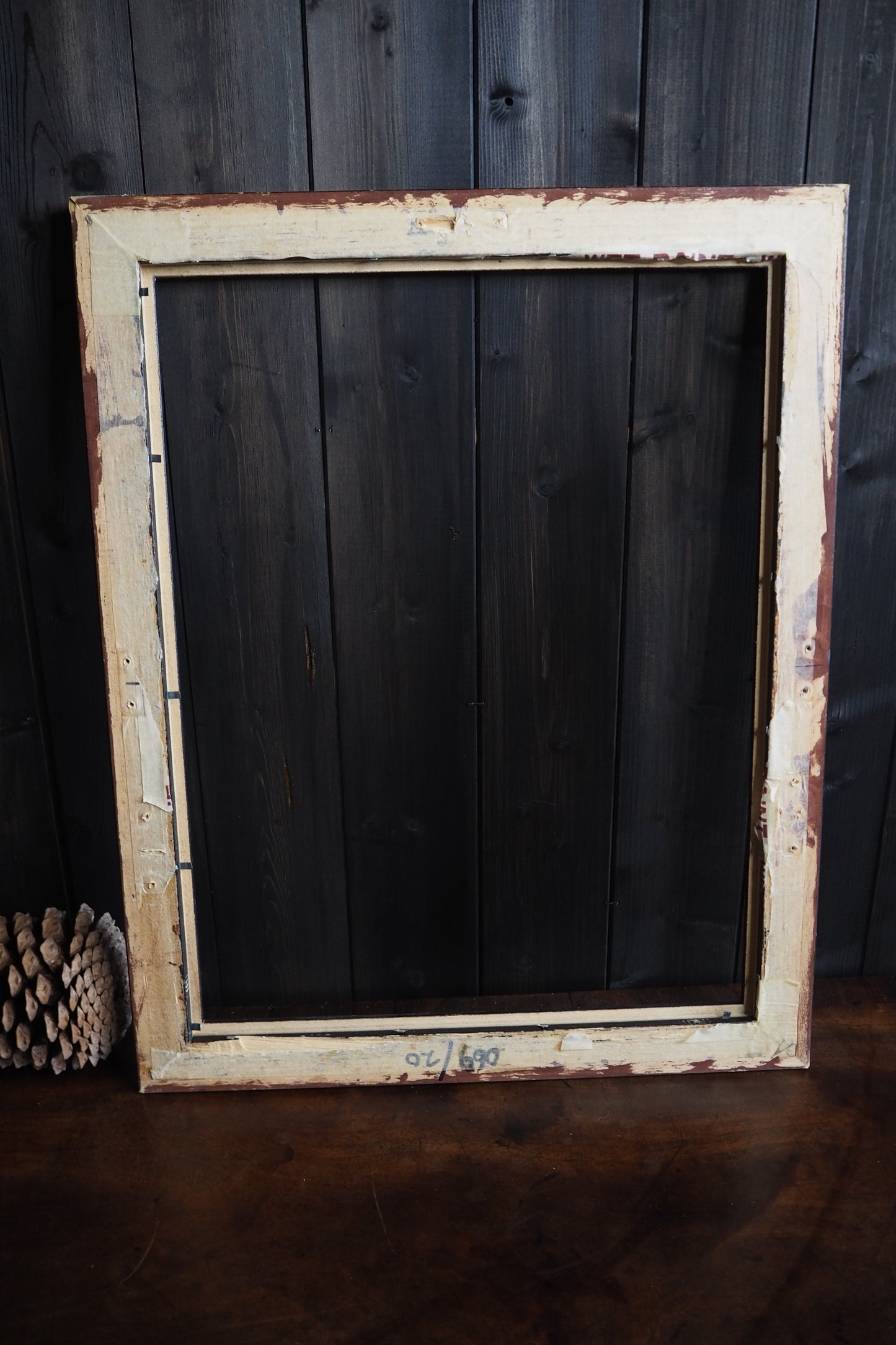 The Belgravia - Rustic Black Ornate Frame with Gilt Detail