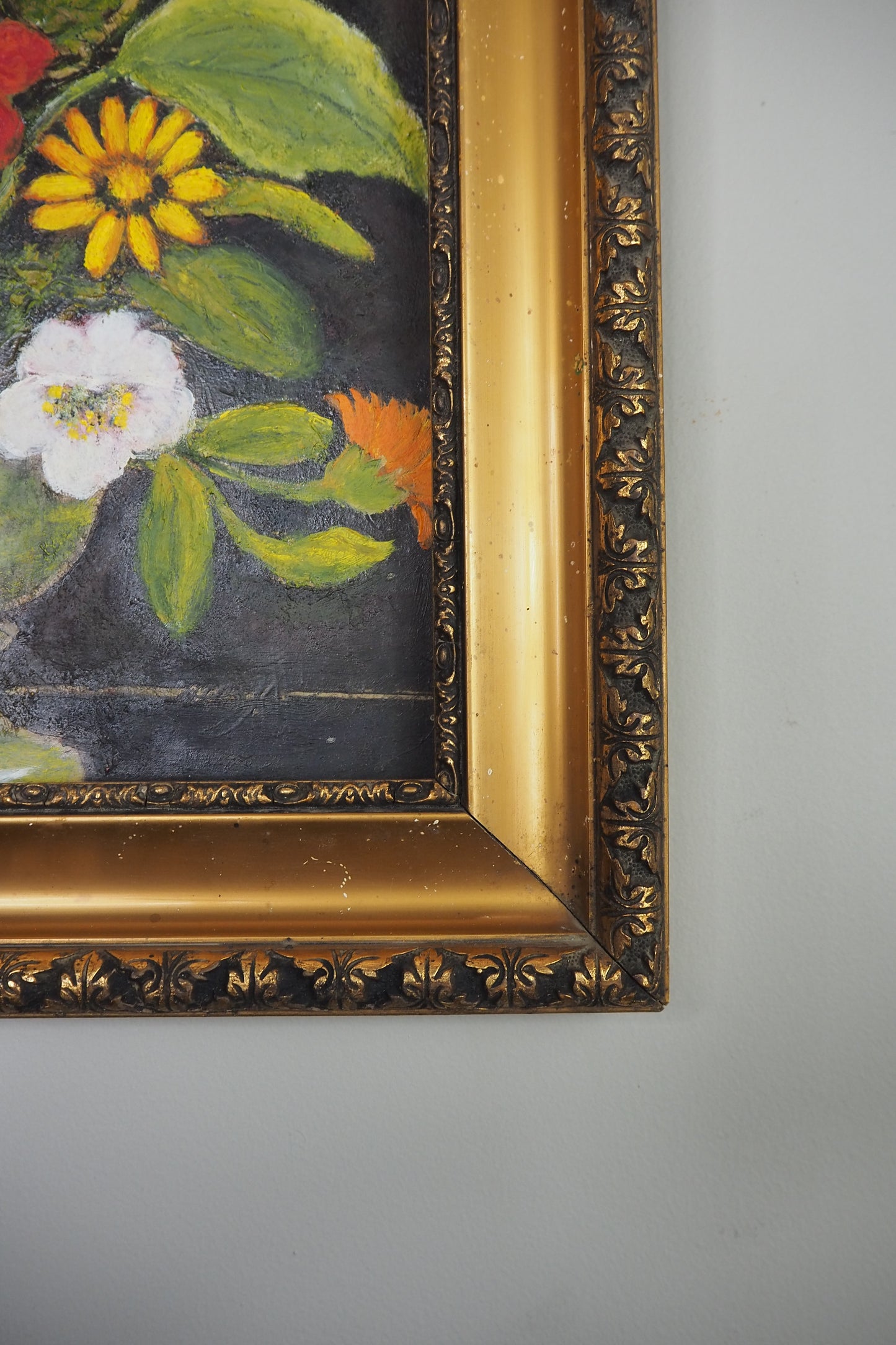 Golden Grandeur Blooms - Vintage Oil Painting in Hungarian Ornate Frame