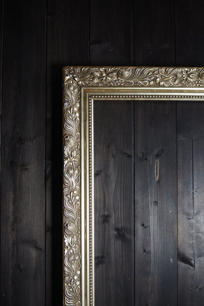 The Belvoir – Antique & Vintage Gold Ornate Large Frame Collection